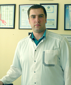 Денисенко Максим Сергеевич - врач-онколог-маммолог